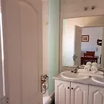Adelfas 2 Apartamento