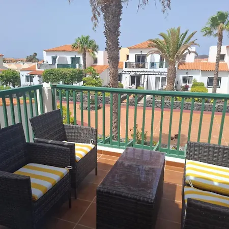 Apartment Adelfas 2