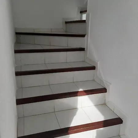 Apartman Adelfas 2