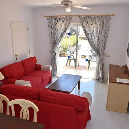 Apartman Adelfas 2