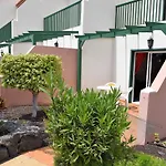 拉斯阿德尔法斯2号酒店 *